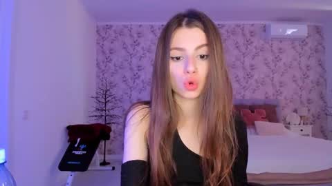 hotmolly_ online show from 07-30-26, 09:41
