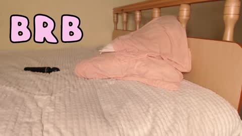 hotmp4 online show from 02-05-25, 04:06