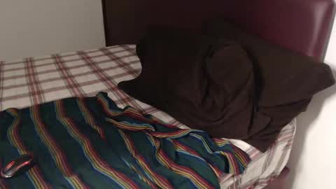 Hotnhardy online show from 11-28-25, 05:04