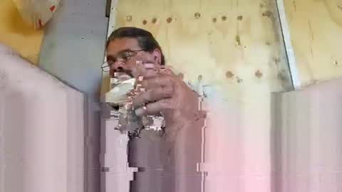 hotnriv13 online show from 04-14-26, 06:58