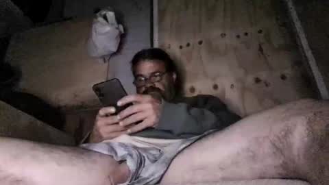 hotnriv13 online show from 04-15-26, 09:27