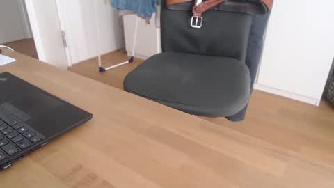 Snapshot of hotnsexy1419 chatting on 02-11-25, 07:54 hotnsexy1419 online show from 02-11-25, 07:54