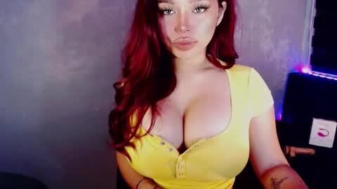 Marga Avery online show from 12-22-25, 01:13