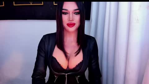 Snapshot of hotstellacumxxx chatting on 07-16-26, 07:09 STELLA online show from 07-16-26, 07:09
