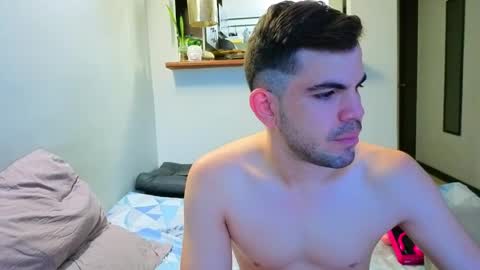 Snapshot of hotstud_999 chatting on 06-09-26, 11:00 Andres online show from 06-09-26, 11:00