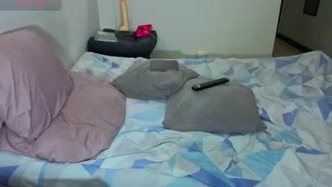 Snapshot of hotstud_999 chatting on 08-03-26, 09:04 Andres online show from 08-03-26, 09:04