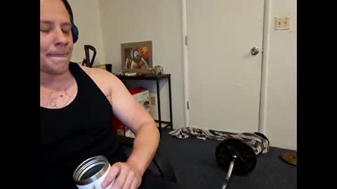 Snapshot of hotsummers95 chatting on 01-10-26, 04:58 hotsummers95 online show from 01-10-26, 04:58