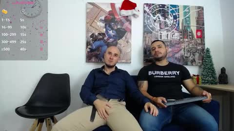 Snapshot of hott_asses chatting on 12-16-24, 01:43 hott_asses online show from 12-16-24, 01:43