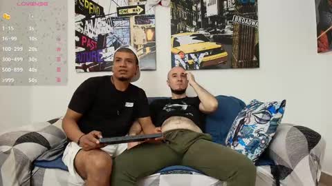 Snapshot of hott_asses chatting on 12-22-24, 01:22 hott_asses online show from 12-22-24, 01:22