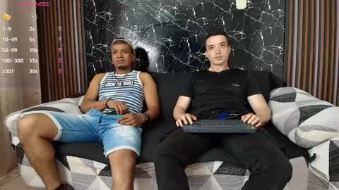 Snapshot of hott_asses chatting on 02-04-25, 01:38 hott_asses online show from 02-04-25, 01:38