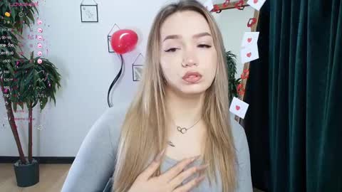 Snapshot of hottease_pvt chatting on 02-11-25, 02:03 hello Im Eva online show from 02-11-25, 02:03