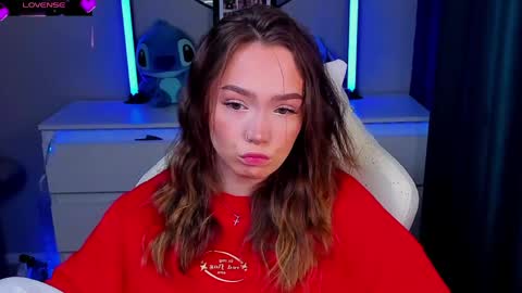 hello Im Eva online show from 05-23-26, 01:15