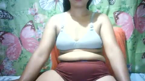 Snapshot of hottest_jenny37 chatting on 07-26-26, 03:47 jenny online show from 07-26-26, 03:47