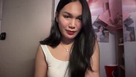 Snapshot of hottie_amari chatting on 04-14-26, 03:40 Amari online show from 04-14-26, 03:40