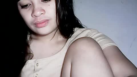 Snapshot of hottie_asianbabe chatting on 07-02-26, 11:33 Leen online show from 07-02-26, 11:33