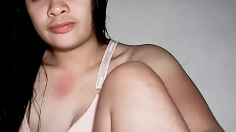 Snapshot of hottie_asianbabe chatting on 07-08-26, 02:16 Leen online show from 07-08-26, 02:16