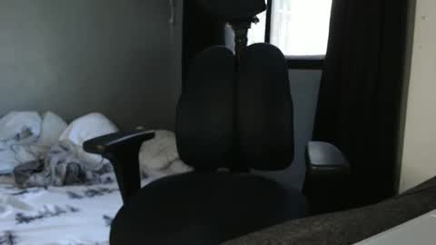 hottie_kyle69 online show from 04-08-26, 01:38