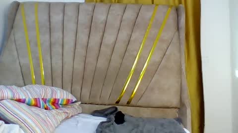 Snapshot of hottie_mammy chatting on 06-23-26, 01:42 hottie_mammy online show from 06-23-26, 01:42