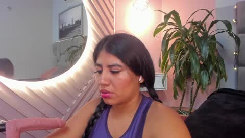 Snapshot of hottie_mine_ chatting on 12-15-24, 07:31 2pm - 9pm GMT-5 online show from 12-15-24, 07:31