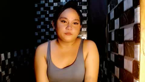Snapshot of hottie_uzeah21 chatting on 05-31-26, 06:31 hottie_uzeah21 online show from 05-31-26, 06:31