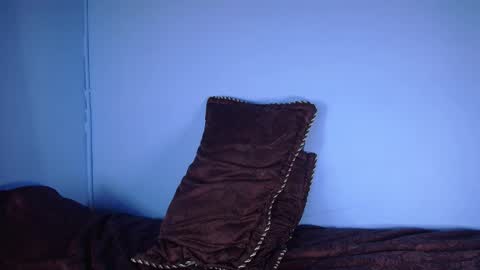 independent Model online show from 09-30-25, 02:27