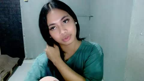 Snapshot of hottiescummerx chatting on 07-09-26, 06:06 N I C A online show from 07-09-26, 06:06