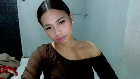 Snapshot of hottiescummerx chatting on 07-10-26, 05:48 N I C A online show from 07-10-26, 05:48