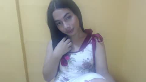 Snapshot of hottiescummerx chatting on 08-06-26, 09:39 N I C A online show from 08-06-26, 09:39