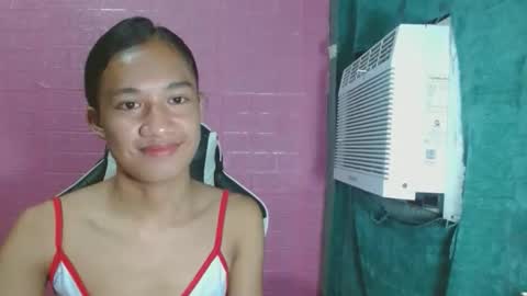Snapshot of hottiest_luna chatting on 05-28-26, 05:10 hottiest_luna online show from 05-28-26, 05:10