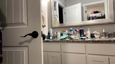 hottiewithabody101 online show from 09-29-25, 04:56