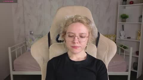 Snapshot of hottokori chatting on 05-17-26, 12:30 Kori online show from 05-17-26, 12:30