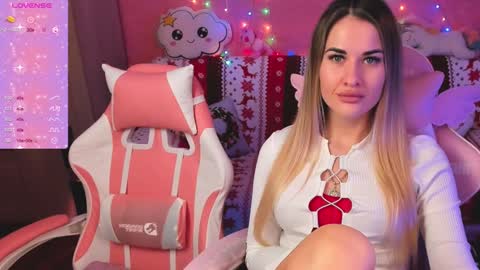 Ivanna and Jessica online show from 02-08-25, 06:12