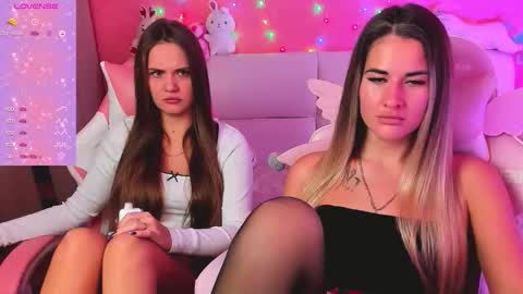 Ivanna and Jessica online show from 10-08-25, 06:11