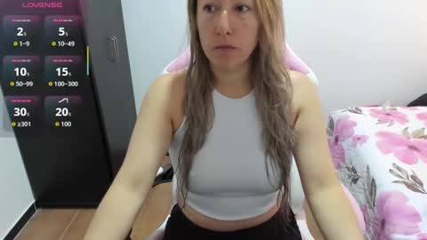 hottychrystal online show from 02-27-26, 12:16