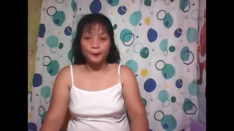 Snapshot of hottyelle1 chatting on 02-12-26, 04:46 hottyelle1 online show from 02-12-26, 04:46