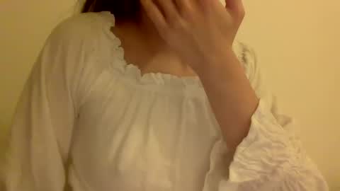 Snapshot of hotwinterxx chatting on 12-18-24, 01:37 Hotwixx online show from 12-18-24, 01:37