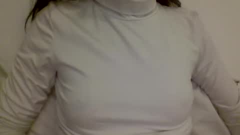 Snapshot of hotwinterxx chatting on 12-19-24, 12:13 Hotwixx online show from 12-19-24, 12:13