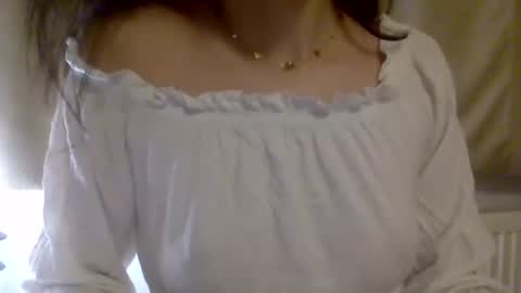 Snapshot of hotwinterxx chatting on 02-17-25, 10:03 Hotwixx online show from 02-17-25, 10:03