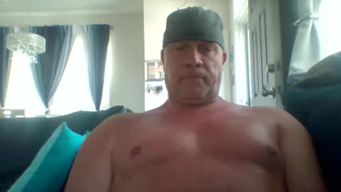 hotyummycock69 online show from 04-17-26, 01:25