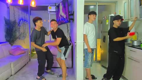 we are Harry Jersi pablo and our mod talco online show from 04-14-26, 05:35