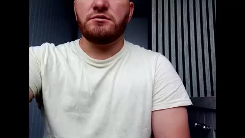Snapshot of houskji8 chatting on 10-12-25, 08:02 houskji8 online show from 10-12-25, 08:02