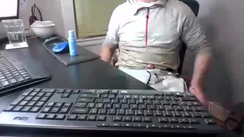 hoverday online show from 01-16-26, 02:59