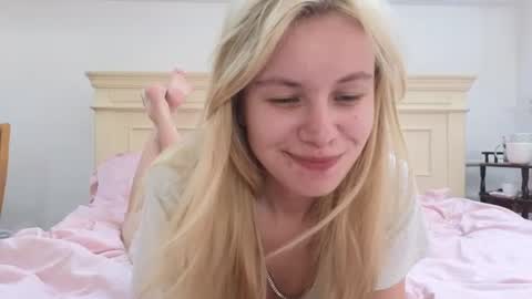 Snapshot of howimeturmum chatting on 07-27-26, 04:03 ash. see u on sunday online show from 07-27-26, 04:03