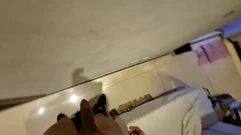 Henrique online show from 10-14-25, 09:04