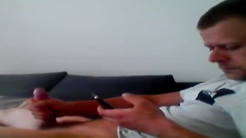 hubikush22 online show from 06-20-26, 03:59