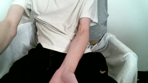 Keanu online show from 02-12-26, 01:50