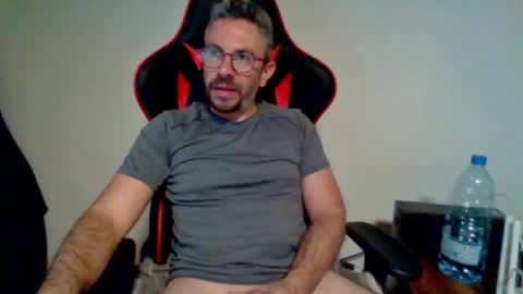 Snapshot of huge__cumshot chatting on 04-15-26, 05:42 huge__cumshot online show from 04-15-26, 05:42