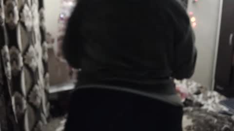 hugeassdevil online show from 12-14-24, 01:39