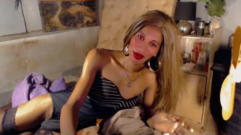 hugecock_caramel online show from 07-13-26, 08:00