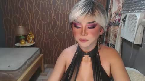 Christine online show from 03-07-26, 06:32